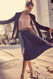 Plisse Sport Skirt | Blå | Lang plisseret nederdel fra Mos Mosh