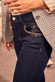 Naomi Hailey Hybrid Jeans | Dark Blue | Jeans fra Mos Mosh