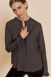 Mattie Tilia Lace Shirt | Black | Skjorte fra Mos Mosh