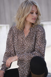 Annabell | Rosa Leopard | Skjorte med print fra Prepair