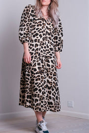 Manuelle Big Leo Dress | Leopard | Kjole med print fra Neo Noir