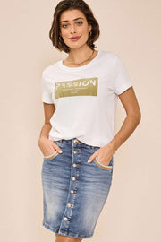 Chérie O-SS Tee | Winter Pear | T-shirt fra Mos Mosh