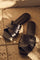 Sicily Leather Slipper | Black | Slippers fra Mos Mosh