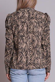 Lesley Graphic Zebra Blouse | Camel | Bluse med print fra Neo Noir