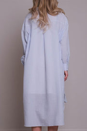 Astana Stripe Shirtdress | Light Blue | Kjole fra Neo Noir