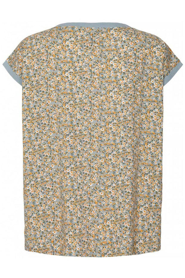 Krystal Top | 74 Flower Print | T-shirt fra Lollys Laundry