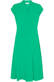 Yrsa Dress | Ming Green | Kjole fra Freequent