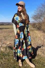 Luna Alva V-Neck Dress | Floral Black | Kjole fra Black Colour
