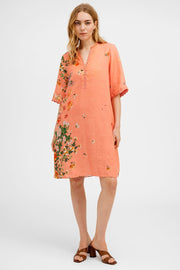 Costa, shirt dress | Coral w. Embr. Flower Print | Kjole fra Gustav