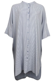 Isolde Oversized Shirt | Blue Striped | Skjorte fra Black Colour