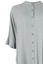 Isolde Oversized Shirt | Olive Striped | Skjorte fra Black Colour