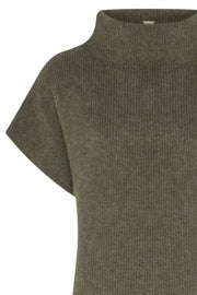 Coya knit cape | Green Mole | Strik fra Gustav
