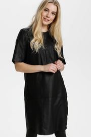 Alina Leather Dress | Black | Kjole fra Culture
