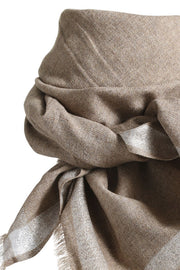 Addi scarf | Dark beige | Uldtørklæde med lurex stribe fra Stylesnob