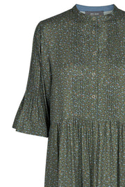 Amanda Flower Dress | Duffel Bag | Kjole fra Mos Mosh