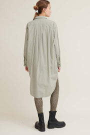 Vilde Loose Shirt Dress | Dried Sage | Skjortekjole fra Basic Apparel