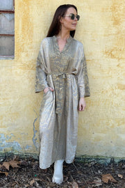 Luna Dakota Kaftan Dress | Golden Poetic | Kjole fra Black Colour