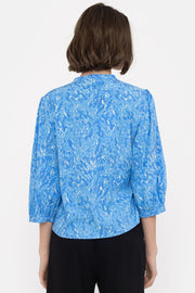 Briella Elma Shirt | Graphic animal azure blue print | Strik fra Soft Rebels