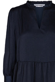 Belle Dress | Navy | Kjole med flæser fra Co'Couture