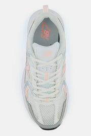 530 | White/Cloud Pink | Sneakers fra New Balance