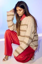Cozy Stripe Turtleneck | Camel | Strik fra Co'couture
