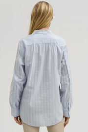 Katje long shirt w. emb. | Soft Sky | Skjorte fra Gustav