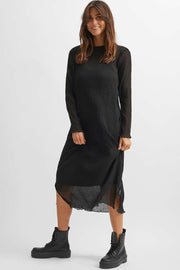 Edelyn Long Dress Flower | Black Solid | Lang kjole fra Freequent