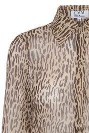 Zoe Shirt | Leopard | Skjorte med print fra Emm Copenhagen