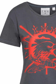 Emm Eagle Tee | Red | T-shirt med ørn fra Emm Copenhagen