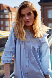 Emili Shirt Dress | Chambray Blue | Skjortekjole fra Freequent