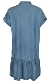 Rosie dress | Light blue | Denim kjole fra Freequent