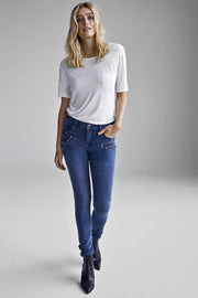Aida Jeans Denim | Medium Blue Stretch jeans fra –