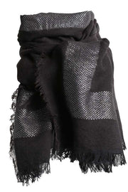 Hazel scarf | Black | Tørklæde med lurex striber fra Stylesnob