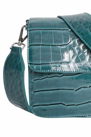 Cayman Shiny Strap Bag | Blue | Blå laktaske fra Hvisk