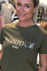 Bonjour tee | Army | T-shirt fra Freequent