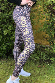 Joanne Leggings | Leopard | Leggings med dyreprint fra Sofie Schnoor