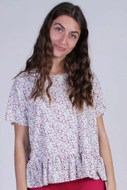 Alma Frill | Blomsterprint | T-Shirt fra Liberté