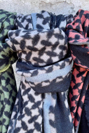 Pablo Tørklæde | Army | Tørklæde fra Black Colour