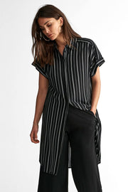 Dea shirt dress | Black & Offwhite | Skjortekjole fra Freequent