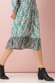 Woven Skirt Bellow Knee | Grøn | Nederdel med paisley print fra Saint Tropez