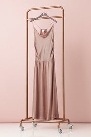 Woven Dress 7/8 | Sort | Maxi kjole med stropper fra Saint Tropez