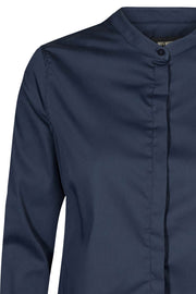 Mattie Shirt | Night blue | Skjorte med flæser fra Mos Mosh