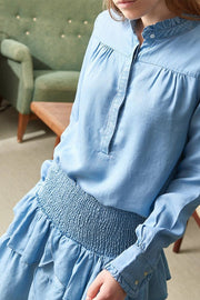 Nomi Chambrary Shirt | Dusty Blue | Skjorte fra NEO NOIR