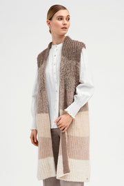 Peace knit cardi cape | Creamy Beige | Strik fra Gustav