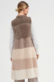 Peace knit cardi cape | Creamy Beige | Strik fra Gustav