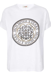 Yara Anniversary Tee | Hvid | T-shirt fra Mos Mosh