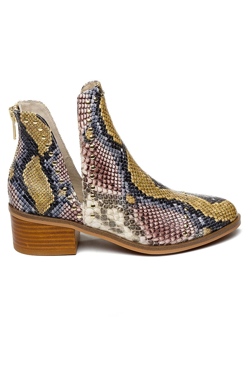 Conspire steve madden store