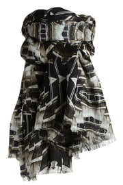 Graphic scarf | Dark grey | Tørklæde fra Stylesnob