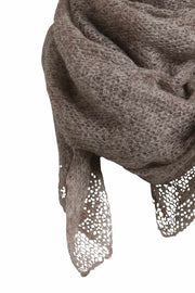 Moni Scarf | Stone | Strikket tørklæde fra Stylesnob