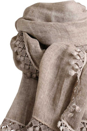 Pama Scarf | Stone | Tørklæde med kniplinger fra Stylesnob